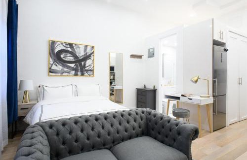 Central Park South Apartment | 62-2B NEW Prime UES W D in unit