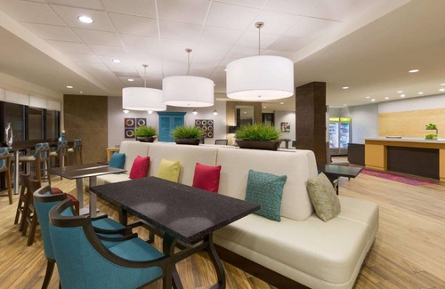 Downingtown Hotel | 62 m² Hotel ∙ 127 guests