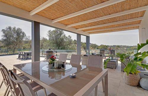 Tunes Villa | 646 m² Villa ∙ 6 bedrooms ∙ 16 guests
