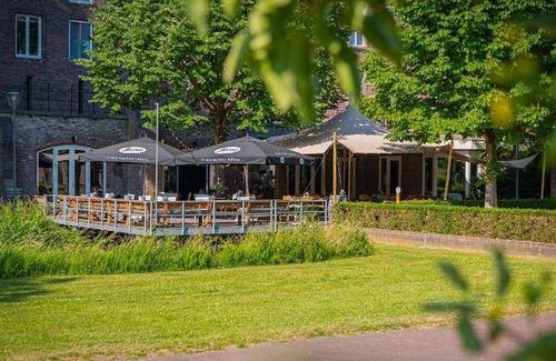 Sittard Hotel | 65 m² Hotel ∙ 127 guests