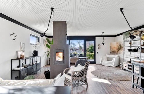 Smidstrup Strand House | 65 m² House ∙ 3 bedrooms ∙ 4 guests