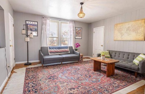 Laramie House | 65 m² House ∙ 1 bedroom ∙ 4 guests