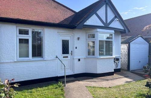 Holland-On-Sea House | 65 m² House ∙ 2 bedrooms ∙ 4 guests