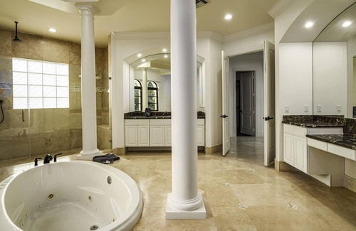 Palm Beach Country Estates Villa | 6500sf Luxe Design 8BR Mansion/Heated Pool/Cinema