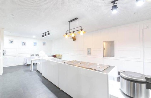 Sokcho Hotel | 66 m² Motel ∙ 127 guests