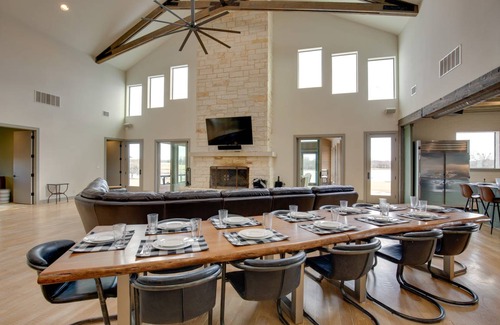 Elmo House | 668 m² House ∙ 9 bedrooms ∙ 23 guests