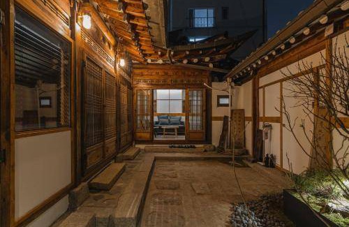 Gahoe-dong Villa | 67 m² Villa ∙ 2 bedrooms ∙ 5 guests
