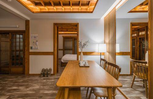 Gahoe-dong Villa | 67 m² Villa ∙ 2 bedrooms ∙ 5 guests
