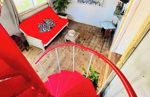 Islote Apartment | 681 Vantel - It’s a van life!