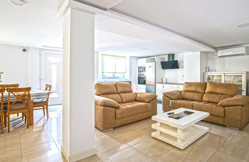 Vimianzo House | 7 bedroom accommodation in Vimianzo