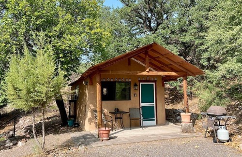 Glenwood House | #7 Casita Amore at the Catwalk, Secluded Cabin for Two