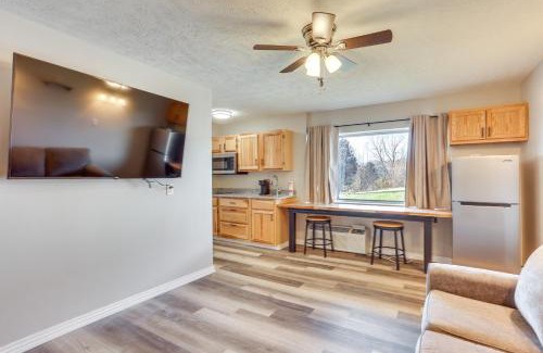 Oakland City House | 7 Mi to Cedar Point Retreat with Hot Tub and Gazebo