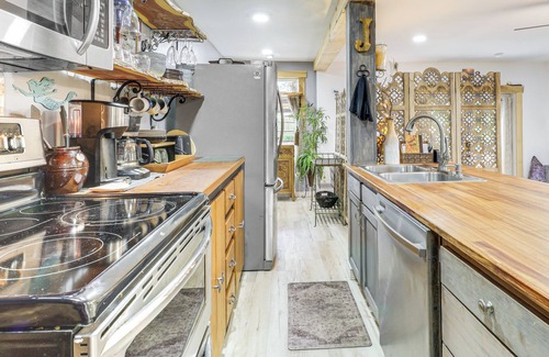 Harbinger Apartment | 7 Mi to Kitty Hawk Pier & Beach: Studio w/Patio!