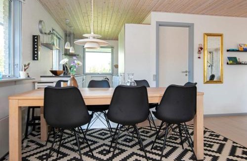 Knebel House | 7 person holiday home in Knebel-By Traum
