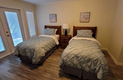 Humber Valley Ski Chalet | 70 Lakeside - Humber Valley Resort