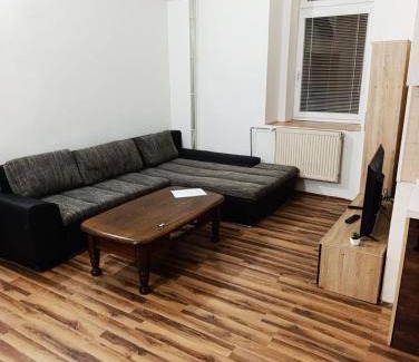 Usti nad Labem Apartment | 70 m² Apartment ∙ 2 bedrooms ∙ 6 guests