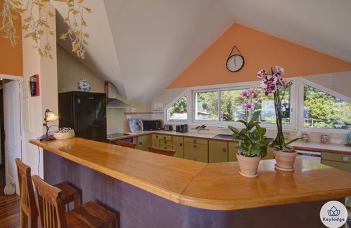 Saint-Denis Apartment | 70 m² Apartment ∙ 2 bedrooms ∙ 4 guests