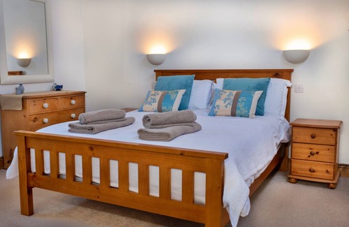 Sticker Cottage | 70 m² Cabin ∙ 2 bedrooms ∙ 4 guests