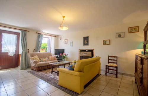 Campeneac House | 70 m² Gîte ∙ 3 bedrooms ∙ 5 guests