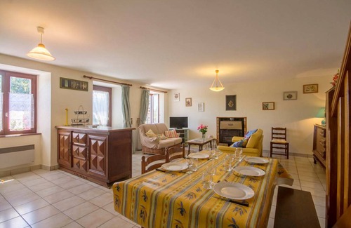 Campeneac House | 70 m² Gîte ∙ 3 bedrooms ∙ 5 guests