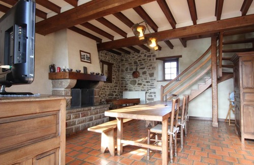 Cerisy-la-Salle House | 70 m² Gîte ∙ 3 bedrooms ∙ 5 guests