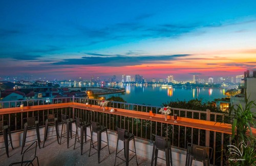 Quang An Hotel | 70 m² Hotel ∙ 2 bedrooms ∙ 6 guests