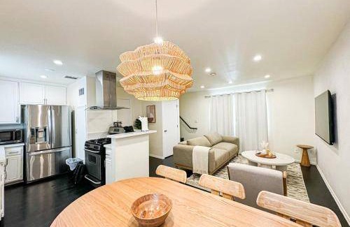 Burbank House | 70 m² House ∙ 2 bedrooms ∙ 4 guests