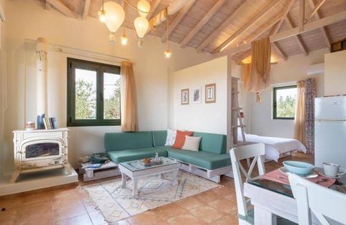 Pylos-Nestoras House | 70 m² House ∙ 2 bedrooms ∙ 6 guests