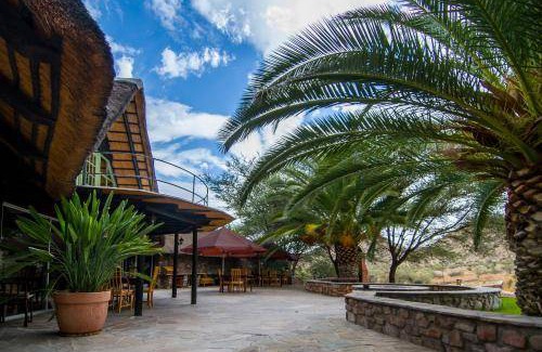 Karibib Cabin | 70 m² Lodge ∙ 7 guests