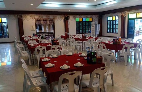Khlong Khut Resort | 70 m² Resort ∙ 2 bedrooms ∙ 12 guests
