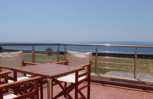 Agios Mamas Apartment | 70 m² Serviced apartment ∙ 2 bedrooms ∙ 6 guests