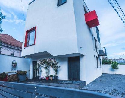 Craiova Apartment | 70 m² Serviced apartment ∙ 2 bedrooms ∙ 4 guests