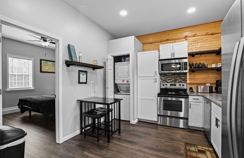 Southmont House | 70" TV, pool table, darts, 10 minutes from Wildlife Boat Ramp + Board & Batten