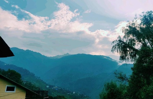 Dharamshala Apartment | 700 m² Apartment ∙ 1 bedroom ∙ 3 guests