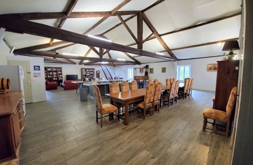 Lespignan House | 700 m² House ∙ 6 bedrooms ∙ 20 guests