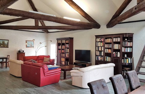 Lespignan House | 700 m² House ∙ 6 bedrooms ∙ 20 guests