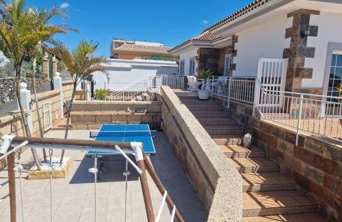 Buzanada Villa | 700 m² Villa ∙ 4 bedrooms ∙ 11 guests