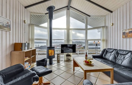 Hejlsminde Strand House | 72 m² House ∙ 3 bedrooms ∙ 6 guests