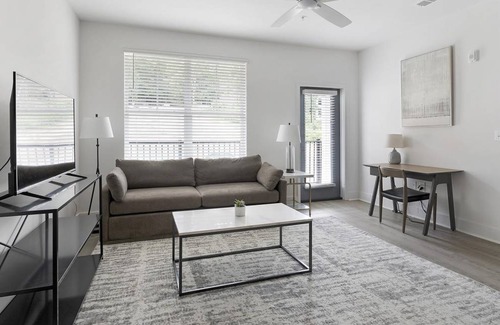 Crestwood South Apartment | 74 m² Apartment ∙ 1 bedroom ∙ 2 guests