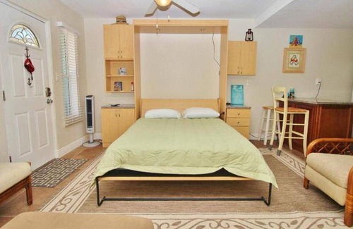New Smyrna Beach House | 74 m² House ∙ 2 bedrooms ∙ 6 guests