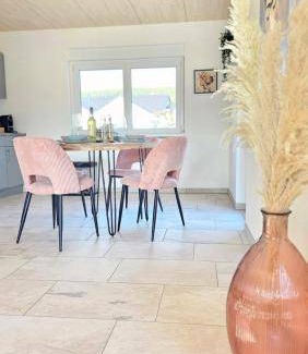 Weil am Rhein Apartment | 75 m² Apartment ∙ 1 bedroom ∙ 4 guests