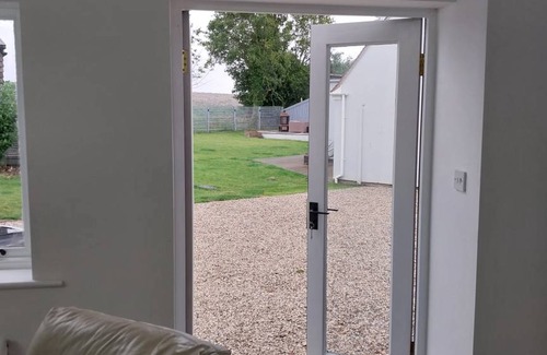 Howlett End Apartment | 75 m² Apartment ∙ 2 bedrooms ∙ 4 guests