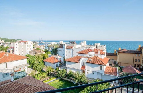 Balchik Hotel | 75 m² Hotel ∙ 2 bedrooms ∙ 7 guests