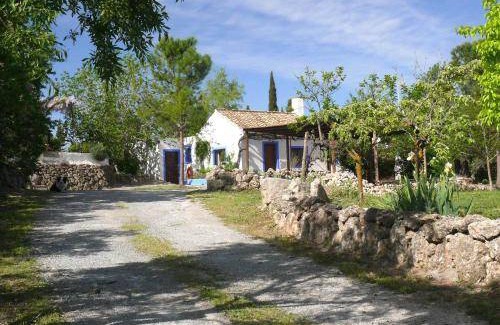 Tozar House | 75 m² House ∙ 2 bedrooms ∙ 4 guests