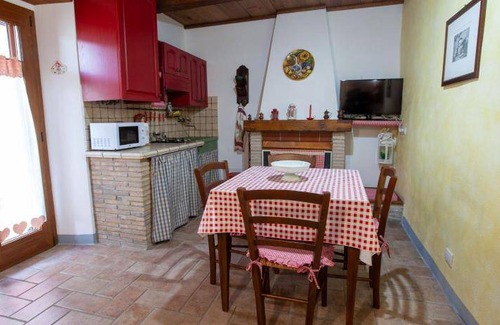 Catabbio House | 75 m² House ∙ 2 bedrooms ∙ 4 guests