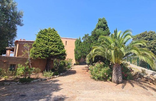 Pietrosella House | 75 m² House ∙ 3 bedrooms ∙ 6 guests