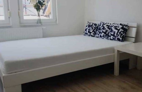 Stuttgart Resort | 75 m² Private room ∙ 1 bedroom ∙ 1 guest