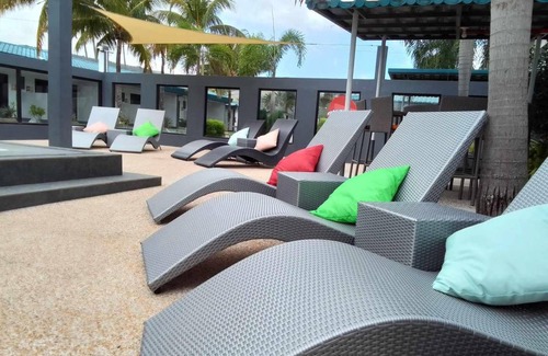 Dingalan Resort | 75 m² Resort ∙ 2 bedrooms ∙ 4 guests