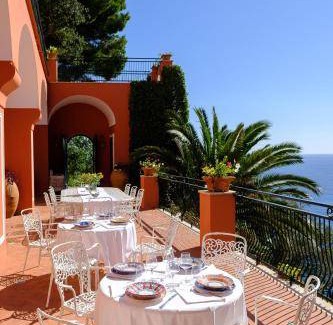 Liparlati Resort | 750 m² Resort ∙ 7 bedrooms ∙ 19 guests