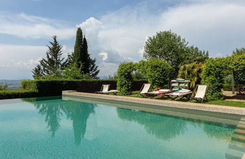 Bagno a Ripoli Villa | 750 m² Villa ∙ 8 bedrooms ∙ 16 guests